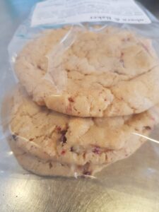 Pack of 5 : White Chocolate & Raspberry Cookies