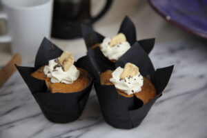 Box of 4 : Vegan Banana Choc Chip Muffins