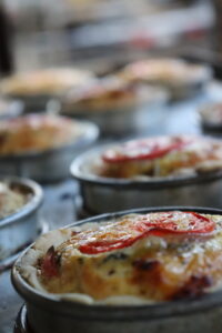 Mixed Pepper, Tomato, Onion, Courgette & Italian Herb 4" Quiche (Pack of 2)